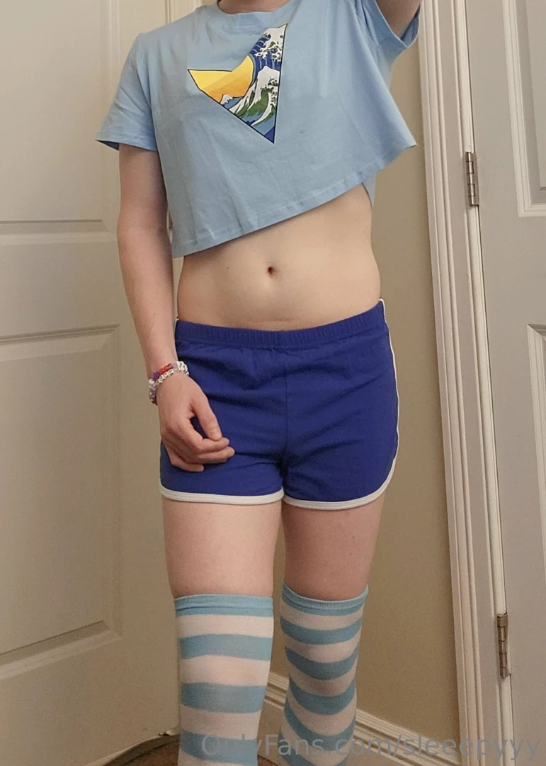 Do u like my new outfit 