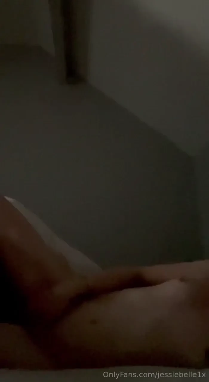 Watch me cum i ve been neglecting you what would you like from me baby 