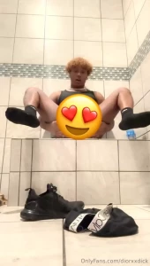 Got caught jerking off in the gym watch me get naked and play with my