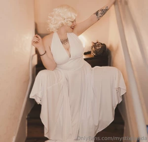 In regards to that movie blonde coming out here is marilym monroe also part 13