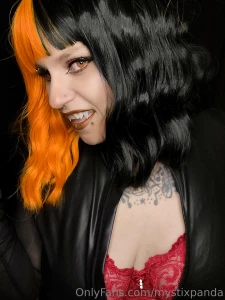 The rest of this set and more spicy candy hallow on the paid site part 3