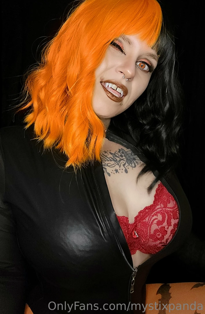 The rest of this set and more spicy candy hallow on the paid site part 1 