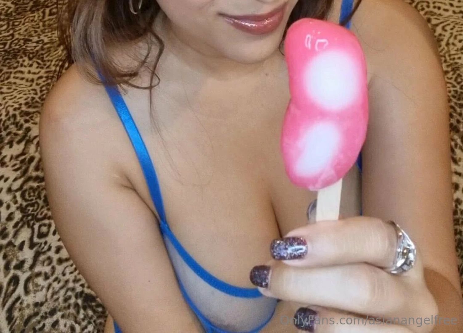 Fun video of me enjoying my ice cream more than i should don t you 