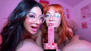 Emmamagnoliaxo and i got cracked by a guy in our dms wanna see