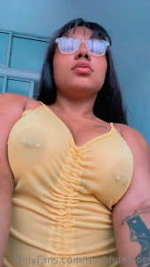 I ll give you one hint what s to have dinner te dar una pista de lo