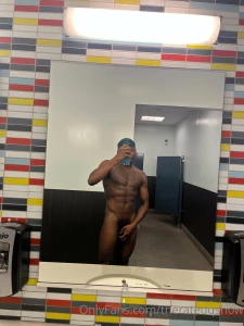 If you walked in the gym amp seen me like this whats ya next move part 1