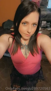 Up-skirts