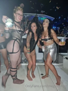 Black party on the yachts part 2