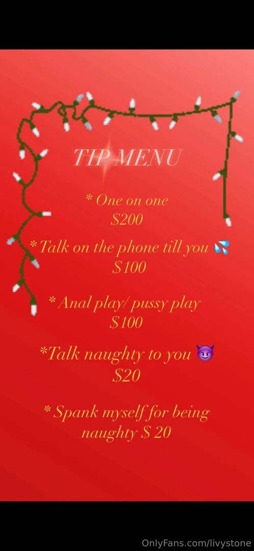 I ll be live today at 5 pst cum join me and watch my anual tree fluff 