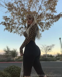 My resolution to leave you begging for more ready to help me stick to