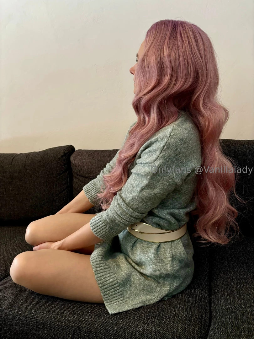 Uudethiukset tykk nvaaleanpunaisesta curlyhair ja on muuten uusi 