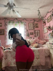 Was trying to take a picture of my hamstrings but it didn t work out