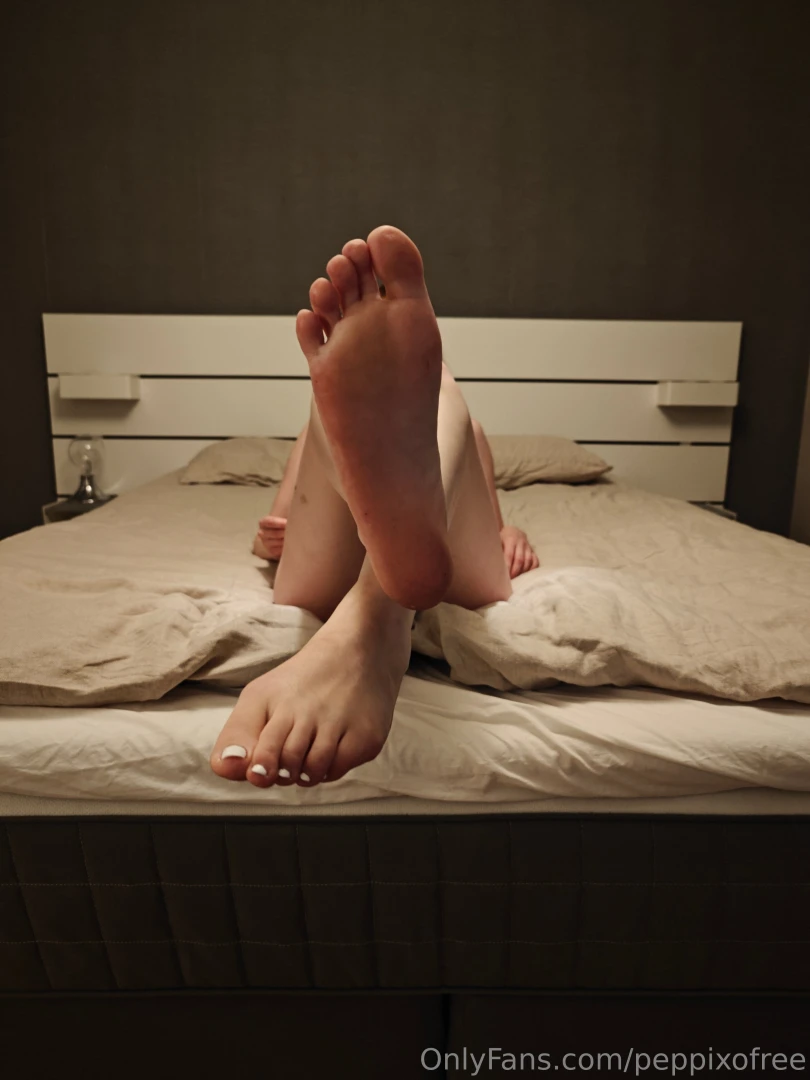 Custom photos 5 custom videos 10 1min 