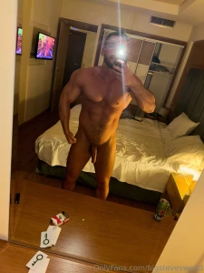 Who wants to see me workout naked can t find a gym close in greece so