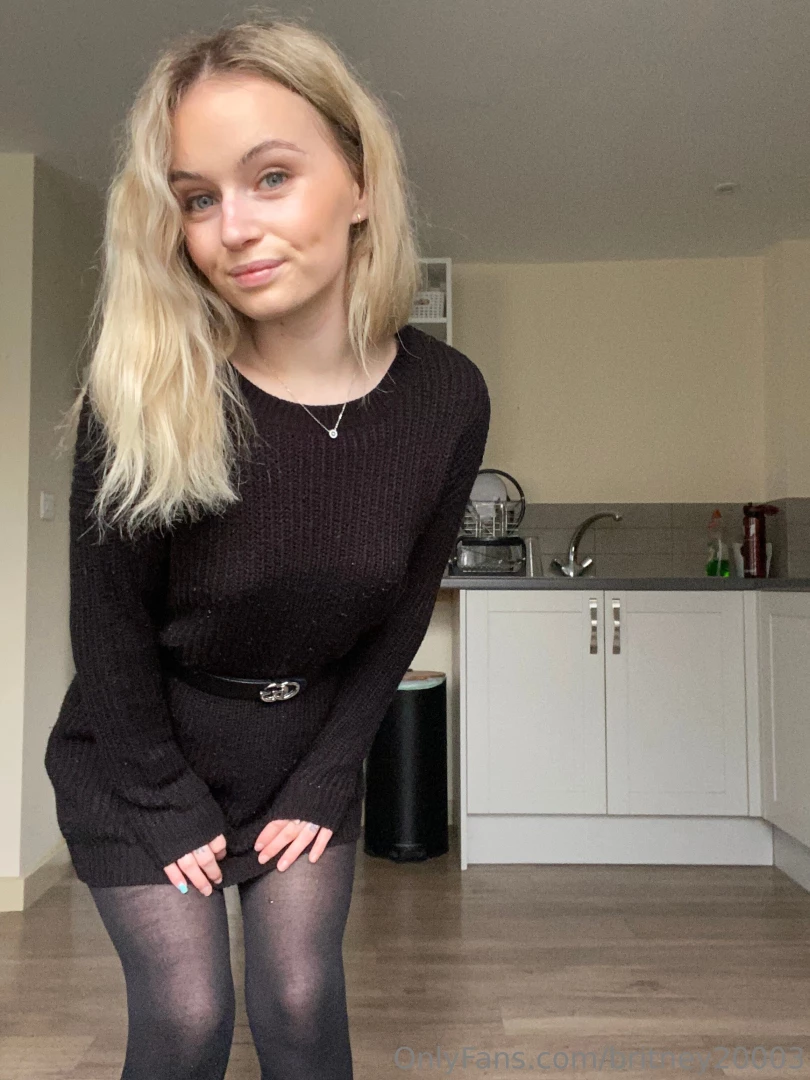 These black pantyhose are incredibleeeee 