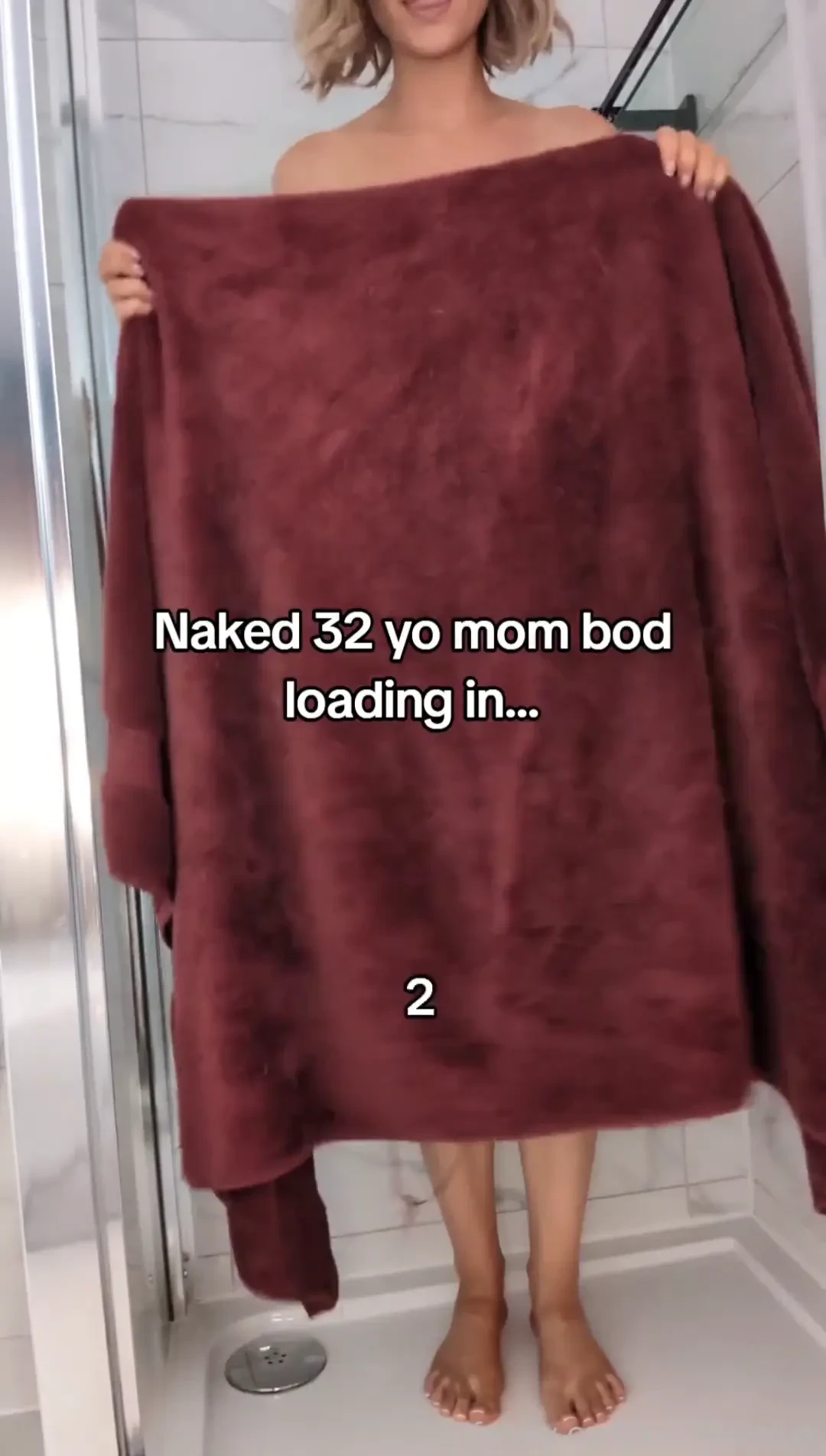 Milf mommy pawg bigtits natural slim blonde towel british shower part 6 