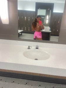 Post workout vibes vip page has some extra explicit photos from this