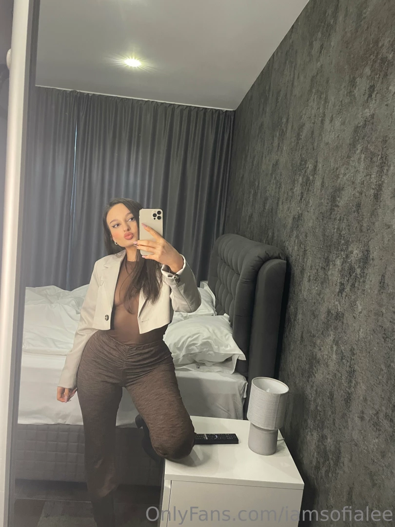 Is this a good outfit for going out part 2 