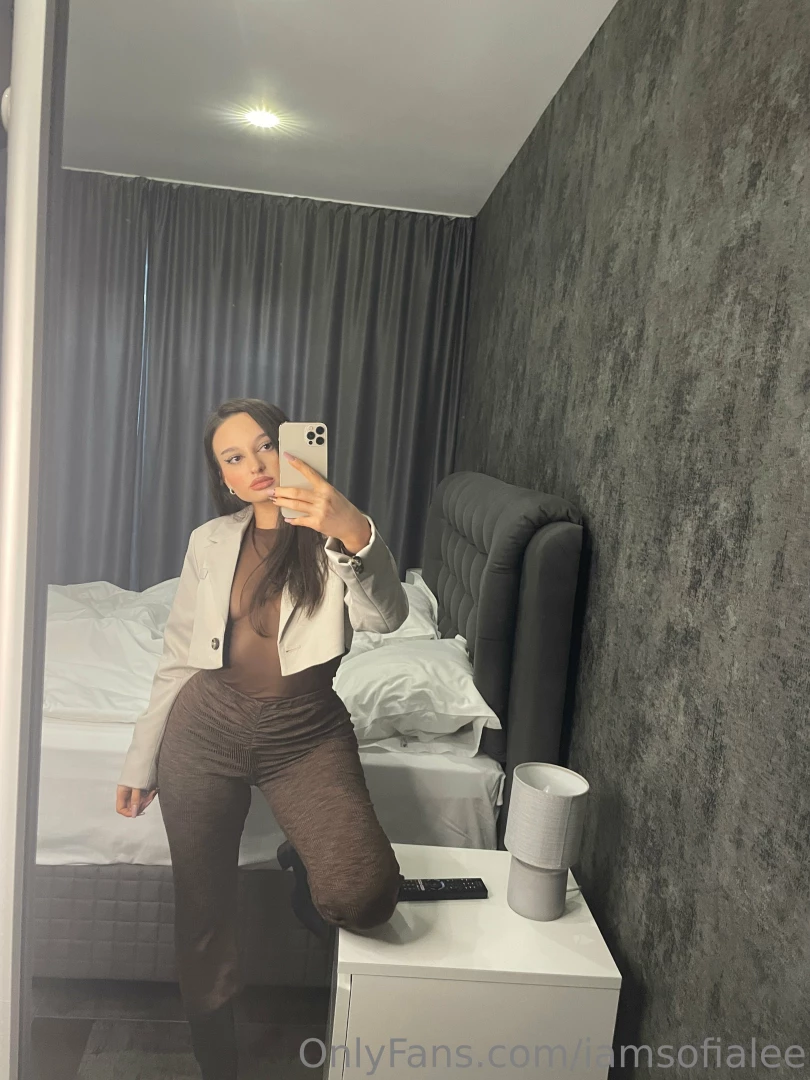 Is this a good outfit for going out part 1 