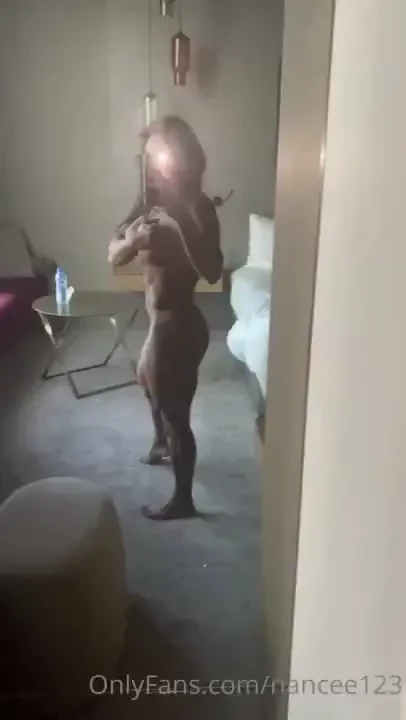 Like if you like me naked 