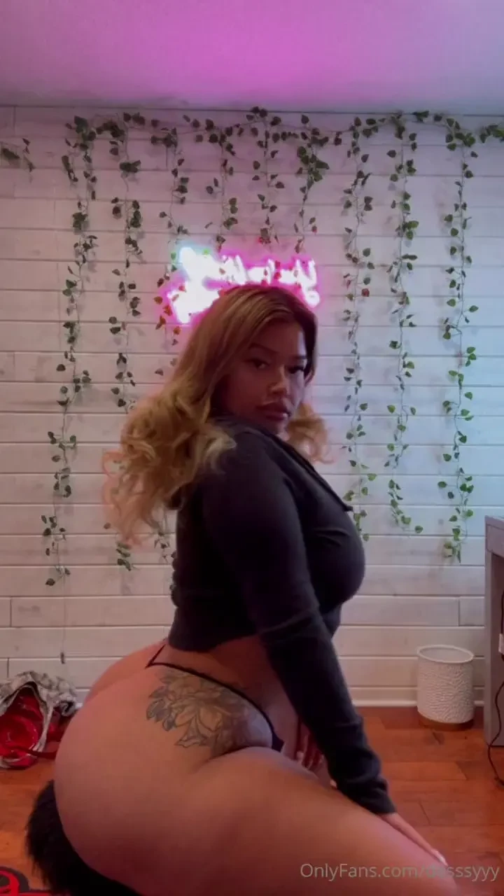 Tell me babe am i too thicc 10 dick rate right now 