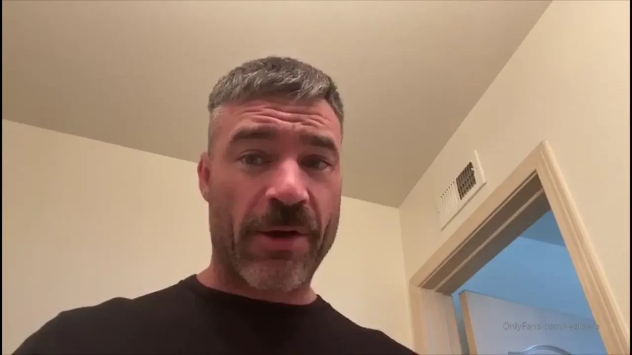 Good afternoon i hope your enjoying your afternoon here s full length 