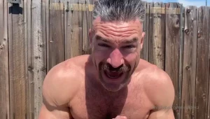 Happy saint patrick s day come watch me beat this pussy up she s been