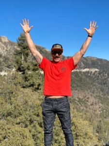 They call it the great outdoors right studshit part 2