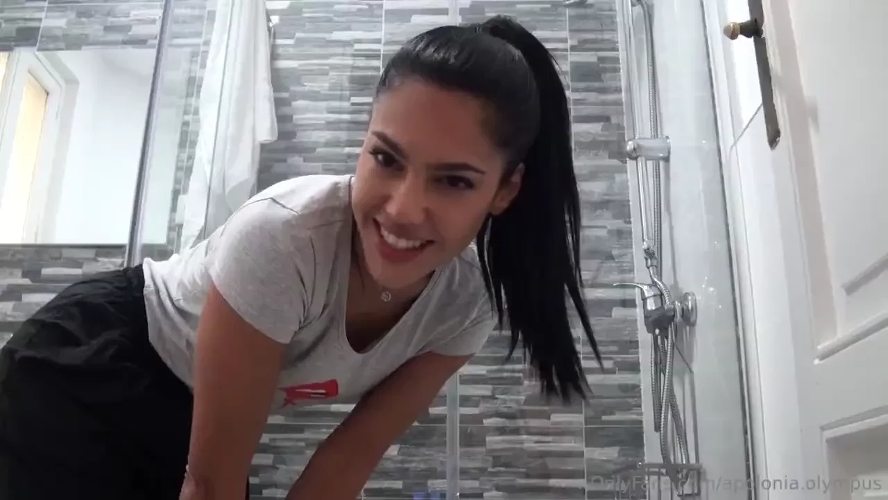 Shower fingering day do you want to take a shower with me after a hot 