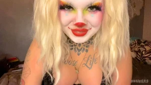 Hope you re ready to honk yourself silly because this cutie has