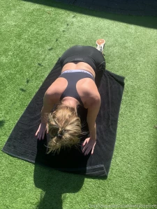 Morning stretch anyone part 3