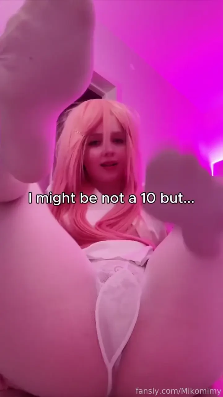 I might not be a 10 but teen feet thighs egirl babyface anime petite 