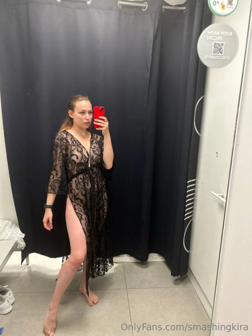 I bought myself a new outfit today how hot is it 