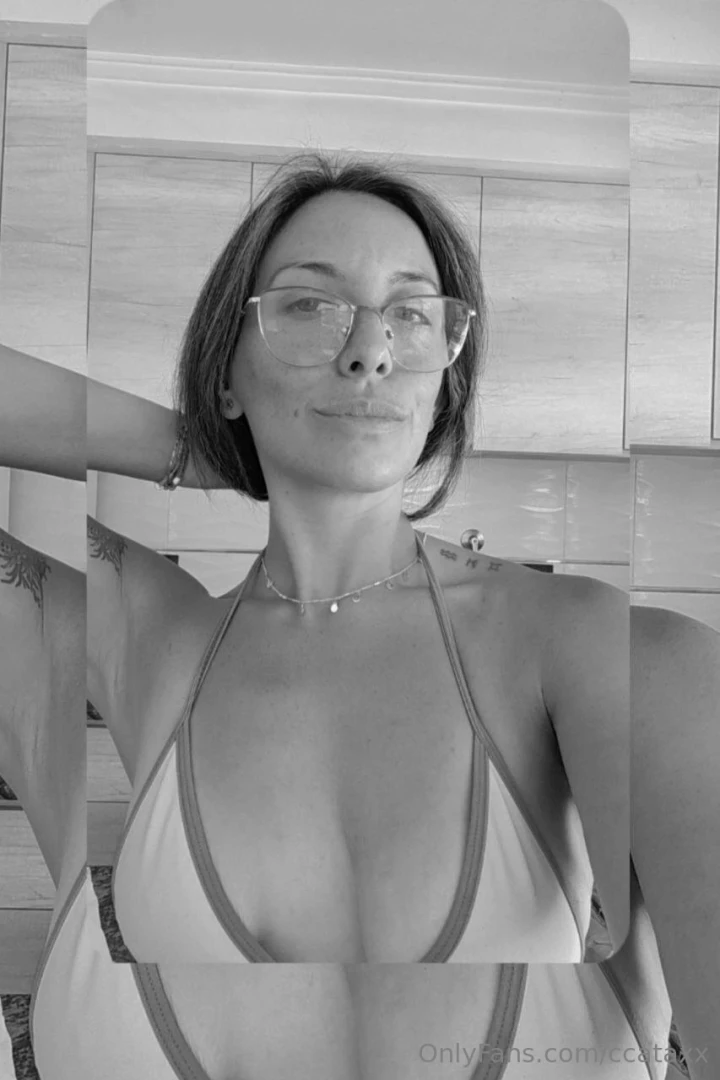 Mashinka mashinka hi daddy come to fulfill all your fantasies whith me 