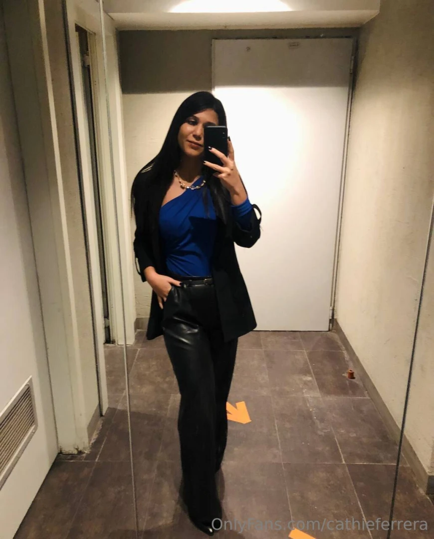 Time for a selfie part 1 