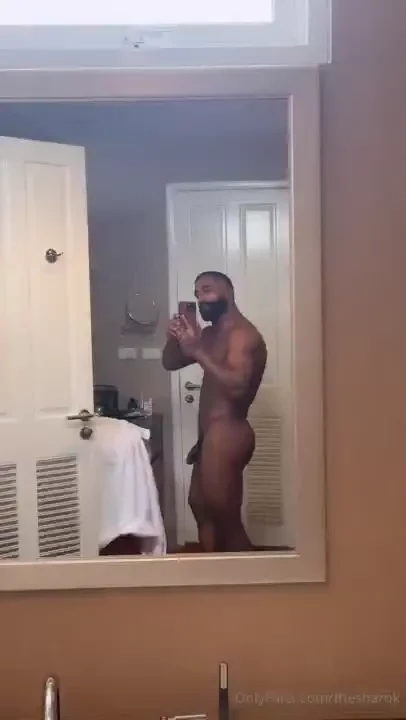 Back to paris to film and work fashion week look for me on the runway 