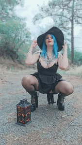 I m a slutty witch that needs a lot of cum for my potions anyone wanna