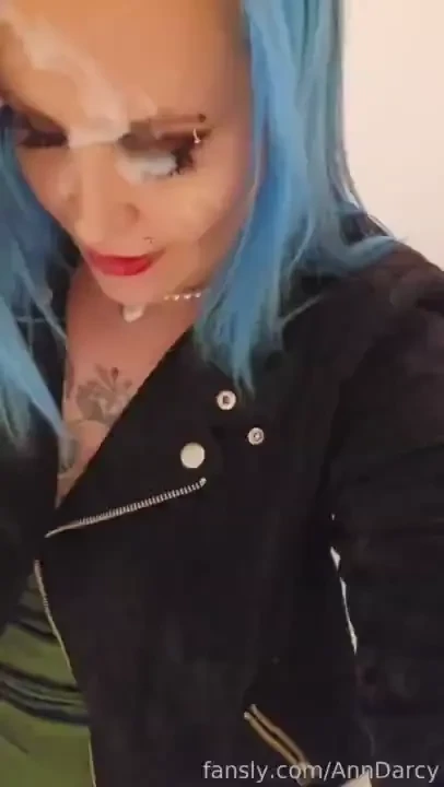 Here s a new cumwalk as i walked down the stairs his warm cum dripped 