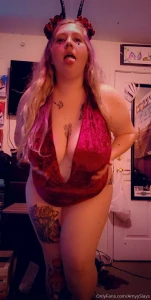 Hey babes here s some sexy photos from the other night please help me part 5