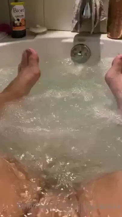 Bathtub jets turn me on and yes my entire bathroom ceiling is mirrors 