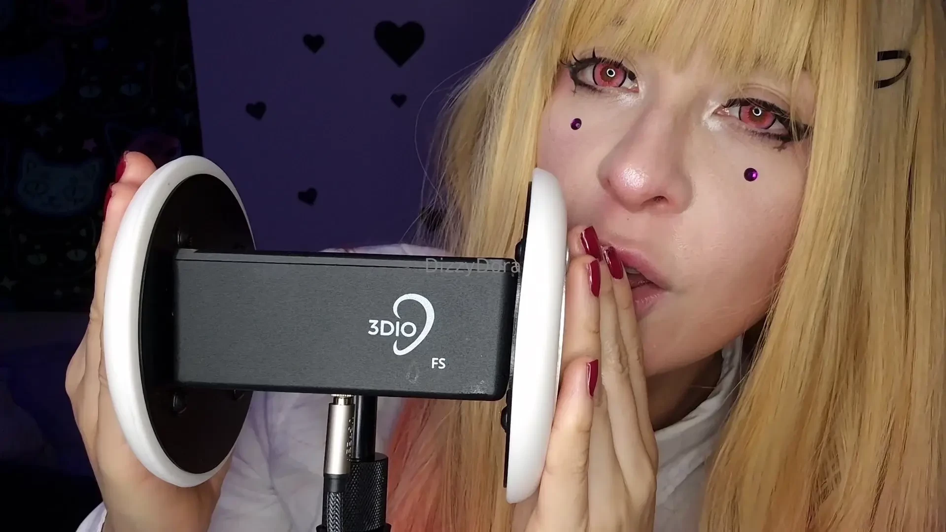 Short asmr earlicking 