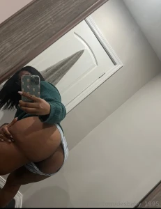 My best friend is back on onlyfans latina and thick in the right