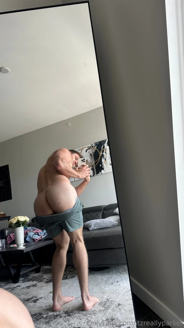 I want you to eat my ass check your dms for custom videos part 1 