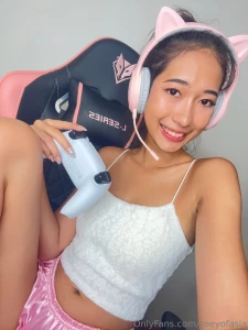 Come join me for a game but i warn you i play dirty