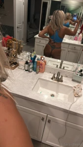 Front or back part 2930