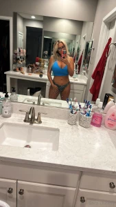 Front or back part 2929