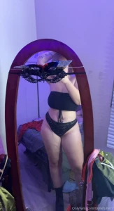 Cross your fingers snd hope that i get laid tonight part 1