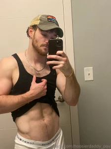 Love a good mirror pic