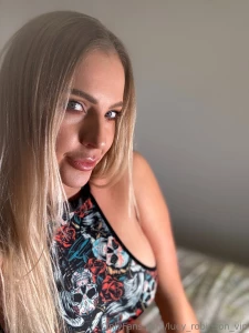 I want to be your girlfriend do you want to be my boyfriend