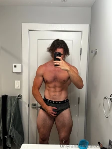 Had a great leg day and wanted to share before showering
